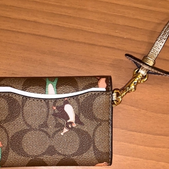 Coach Wallet - Picture 3 of 6